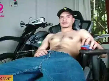 Chaturbate Adult Webcams of ash_wingrant