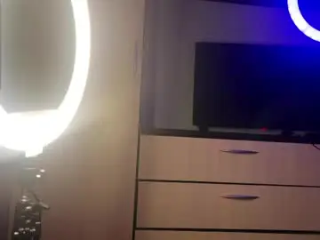 Chaturbate Live Sex Cam of deonnahobb