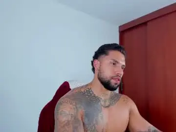 Chaturbate Free Porn Cam of joe_esthetic