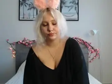 Chaturbate Live Sex Cam of martela_meri