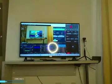 Chaturbate Best live sex cam show of mira_sph