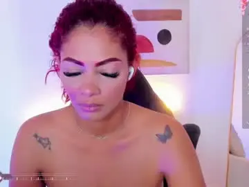Chaturbate Live Sex Cam of monserrat__1