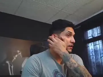 Chaturbate Live Sex Cam of richard_milleer
