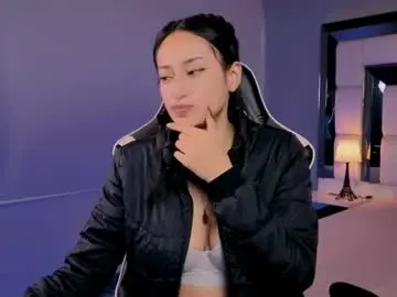 Chaturbate Live Sex Cam of violetskinny