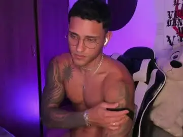 Chaturbate Adult Webcams of alessandro_vanni