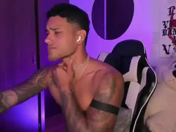 Chaturbate Live Sex Cam of alessandro_vanni