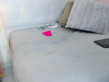 Chaturbate Free Live Porn of joliebenson1