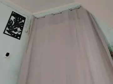 Chaturbate Sex Chat of hhuu_try
