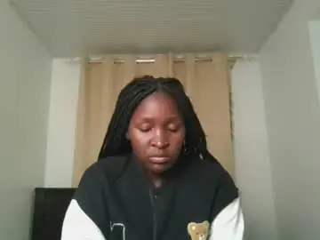 Chaturbate Live Sex Cam of royal_goddes2