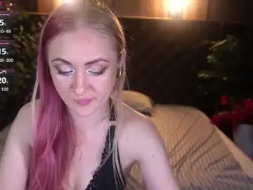 Chaturbate Free Porn Cam of dramaquenn