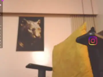 Chaturbate Live Sex Cam of virtual_charm