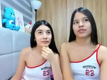Chaturbate Adult Webcams of roseandmiah