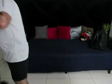 Chaturbate Watch Live Sex Cams of jhon_bear02