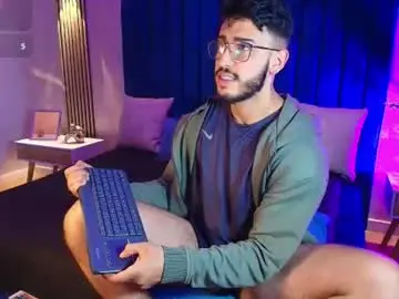 Chaturbate Live Porn of liam_kleiin