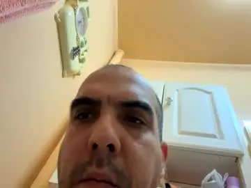 Chaturbate Free Live Porn of bxbomber2012