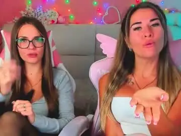 Chaturbate Live Porn of angel_and_demon0304