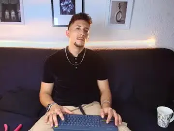 Chaturbate Adult Webcam of maykol_victoria