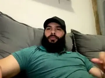 Chaturbate Best live sex cam show of beardmax