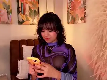 Chaturbate Live Sex of emilyruiz1