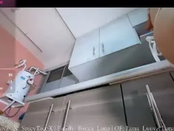 Chaturbate Live Porn of luna_luuvz