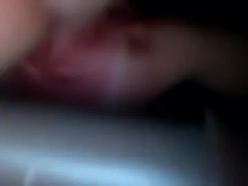 Chaturbate Free Live Porn of robertsaiz4200