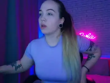 Chaturbate Live Sex Cam of _crazybee_
