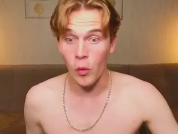 Chaturbate Live Sex Cam of boicute