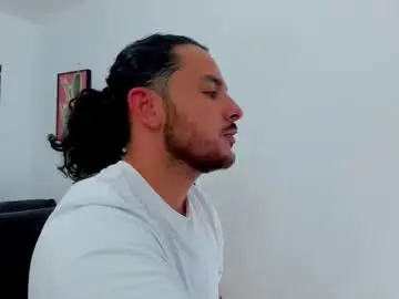 Chaturbate Adult Webcams of favid95