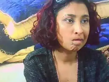 Chaturbate Nude Webcam of indiansexybutt4u2luv