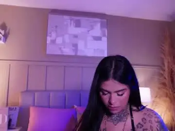 Chaturbate Best live sex cam show of curvyliciouss