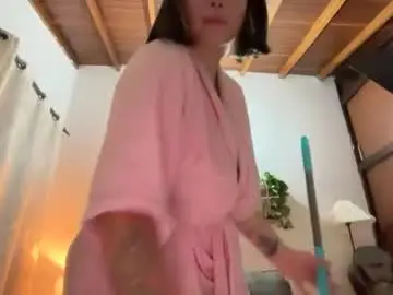 Chaturbate Free Porn Cam of _paulah2