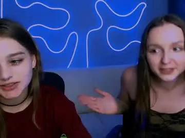 Chaturbate Live Sex Cam of bibi_tease