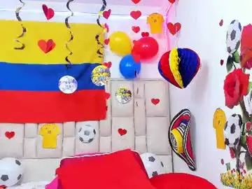 Chaturbate Live Sex Cam of celeste_lincon