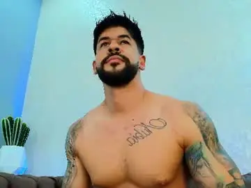 Chaturbate Adult Webcam of petesevans_1