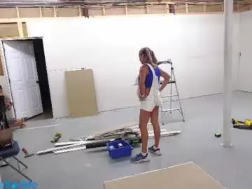 Chaturbate Sex Cam of wildwifebarbie