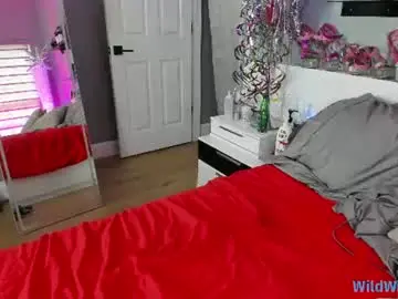 Chaturbate Free Live Porn of wildwifebarbie