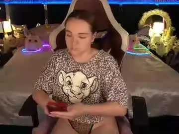 Chaturbate Free Porn Cam of foxyshyyy