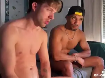 Chaturbate Watch Live Sex Cams of oreoboys