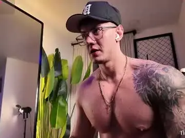Chaturbate Nude Webcam of thomas_falcon1