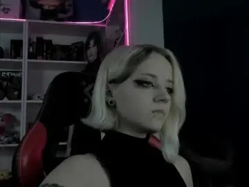 Chaturbate Adult Video Chat of holy_mistresss