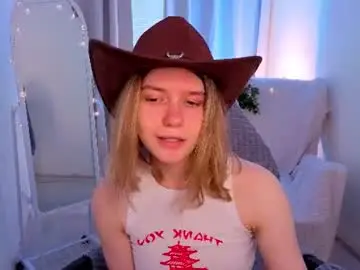 Chaturbate Watch Live Sex Cams of milanarayy