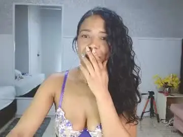 Chaturbate Free Porn Cam of selene_bubble