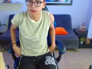 Chaturbate Nude Webcam of alexcum_18