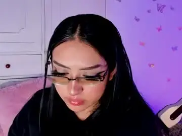 Chaturbate Best live sex cam show of maddyghost