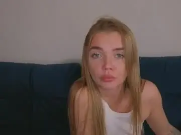 Chaturbate Live Sex Cam of carriebradshawww