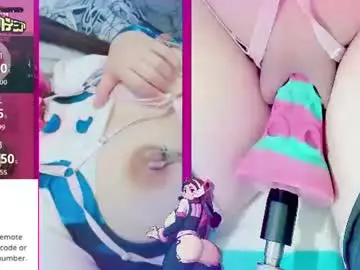 Chaturbate Live Porn of daddyslittlegirl01