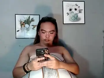 Chaturbate Nude Webcam of tyla_23