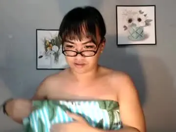 Chaturbate Adult Webcams of tyla_23