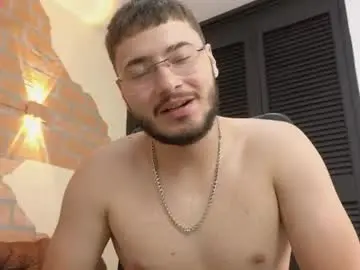 Chaturbate Watch Live Sex Cams of brandon__01