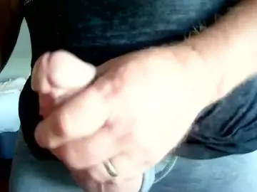 Chaturbate Free Porn Cam of il_undercover